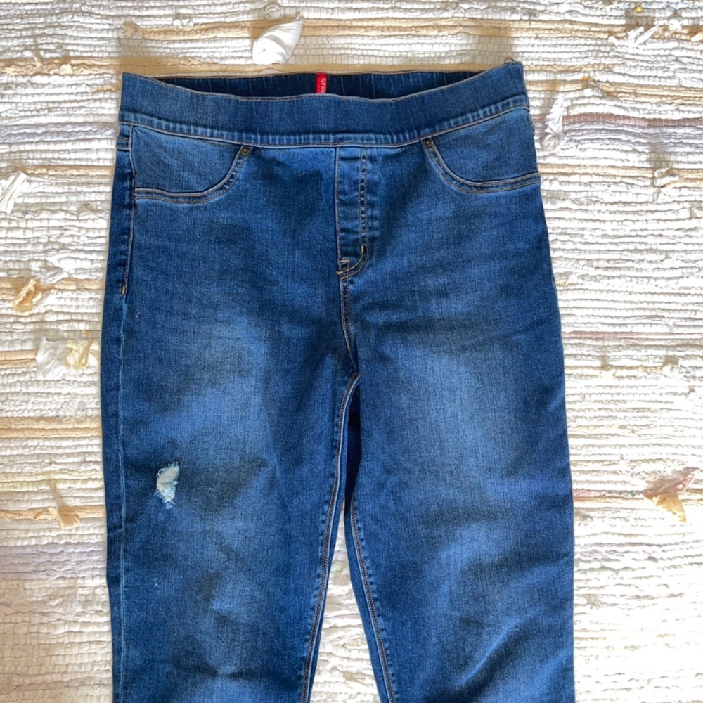 SPANX Distressed Pull On Skinny Medium Washed Ankle Jeans Size XL - Picture 5 of 8